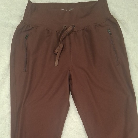 Old Navy Active Brown High-Rise Joggers - Picture 2 of 6